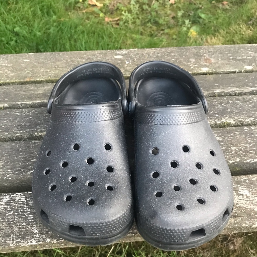 Black Classic Crocs